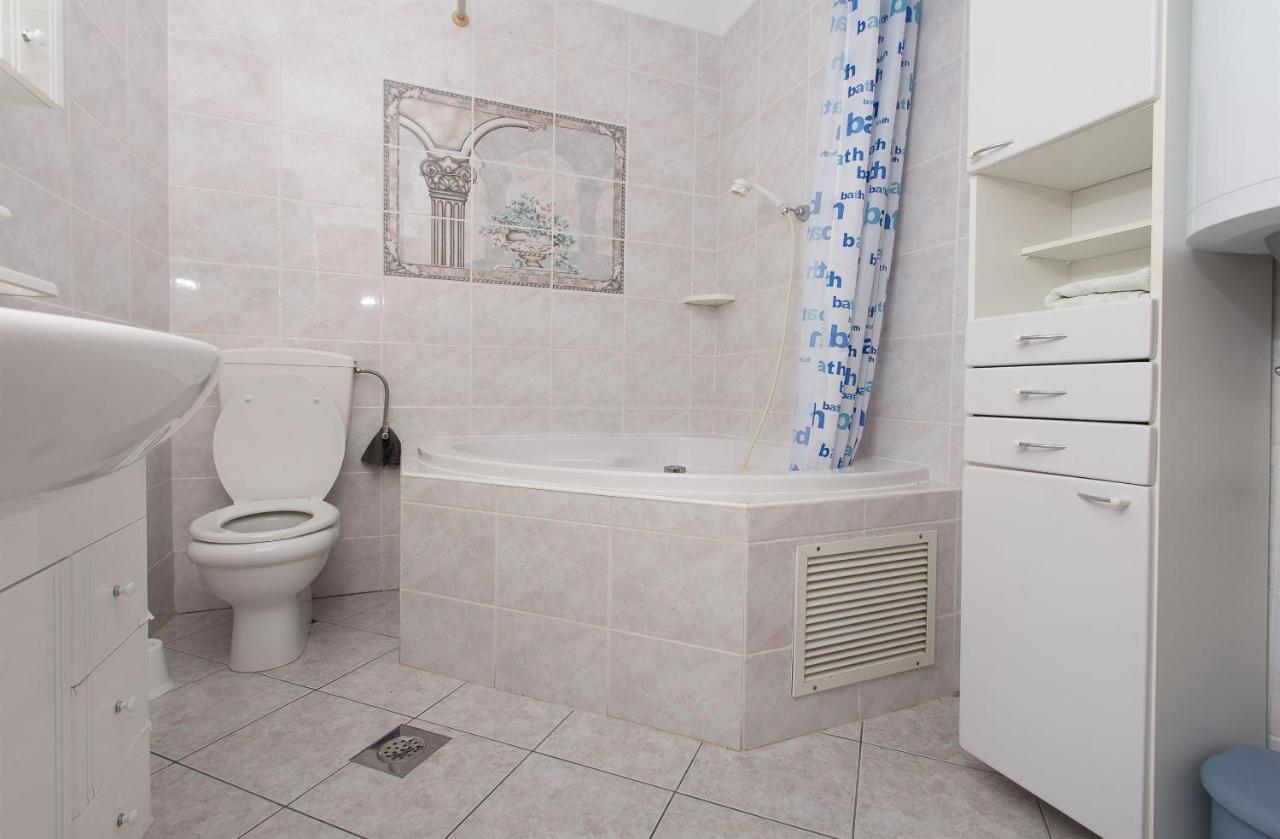 טרוגיר Apartments Mare מראה חיצוני תמונה